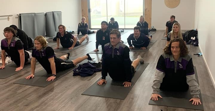 Yoga-2.jpg